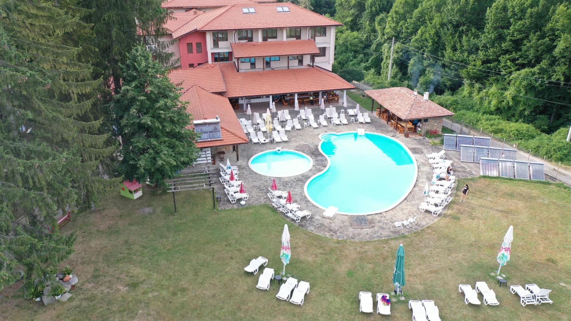 Vidima Apartment Hotel Apriltsi  Extérieur photo