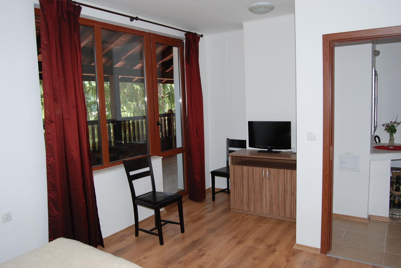 Vidima Apartment Hotel Apriltsi  Extérieur photo